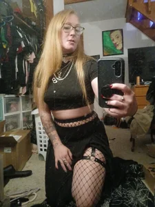 Lilith_LeStrange666 Welcome! Pic 3