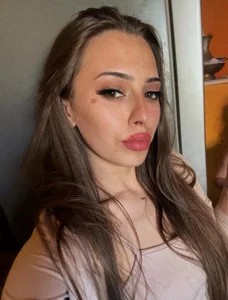 Anya_Sky Public Billede 4