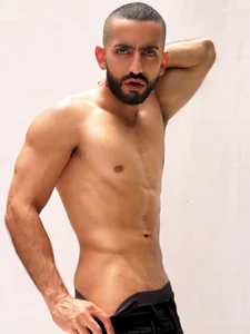 Yiyo10_ For You Hình 3