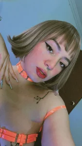 annika_taylor: face ( 2 фото)