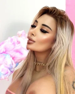 SophiePalmer P I N K Pic 3