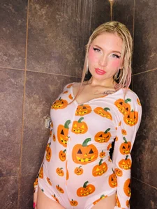 Free shower od Mariluu_  2 snímek