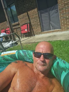 Sluttycouple2408 Fun sexy hot loving couple  3টি ছবি