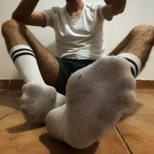 ScallyMisha Public Immagine  2