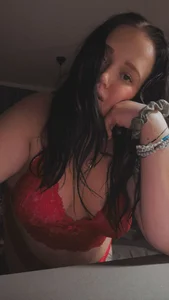 Curvygiirl Public зображення 3