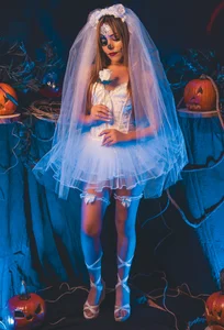 VioletaAbel Halloween mode Hình