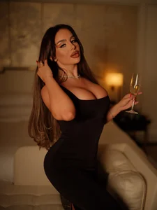 AshleySinn 2026 with a new version 사진