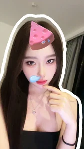 Public de Gloomy_naomimisora  photos