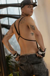 andrewcoopper1 come to know a good police Kuva 4