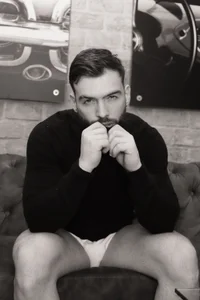 OLIVER_COLT BLACK AND WHITE Pic