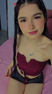 SalomeSaez Public slika 5