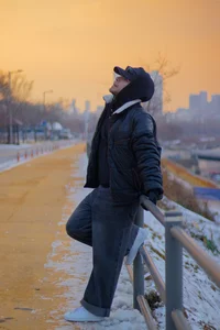 jayrobinson Public зображення