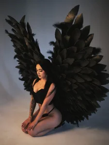 HannaClarrk_ your bad angel🖤 Εικόνα 3