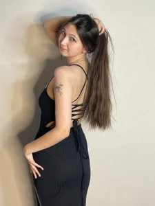 Ella_Burns Public Pic