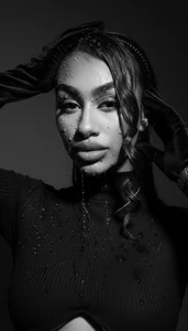 DannaCruz 🖤 사진 3