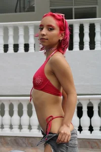 IrisSmil3 TBT Album Pic 5