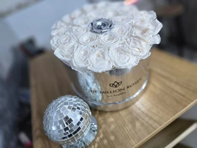 ZaiMoon_ Gift of roses ♥ Foto