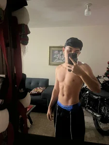 _TaylorBlack: Fresshh ( 3 фото)