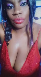 NegrabigのHotの 7枚の写真