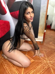 eimyy_rouse sexis Immagine  4