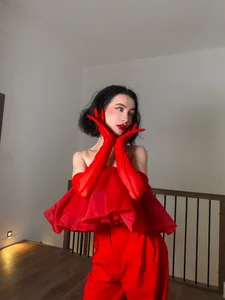 MarieKarma: Red is the colour of passion ❤️ ( 5 фото)