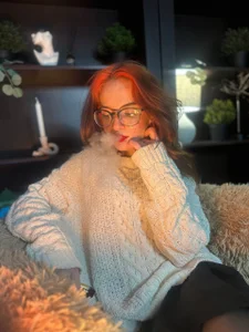 Teresa_Gold: Public ( 2 фото)