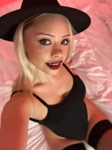 VixenMiaHalloween Vibes图片 4