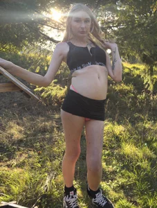 taylanacole Public Pic 3