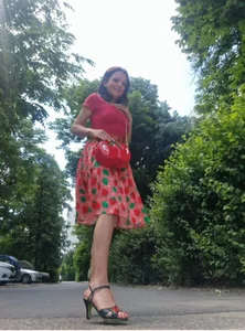 Lissabeta Thursday Immagine  2