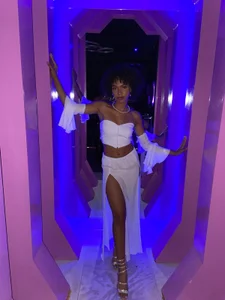 aylacallowey 🔥  2. fénykép