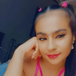 Leslly_ 🔥🙈👑  4টি ছবি