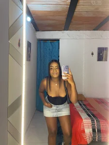 alika_lowe me ❤️ Pic 5