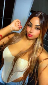 Public de LUCIA-FERRERO Foto