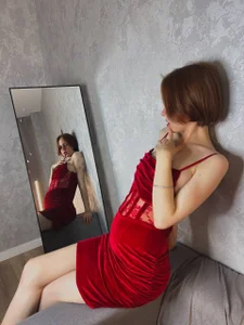 Milena_Milyan Red is my favorite color it reminds me of passion slika 7