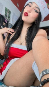 PamelaFtMia FELIZ NAVIDAD Pic 9