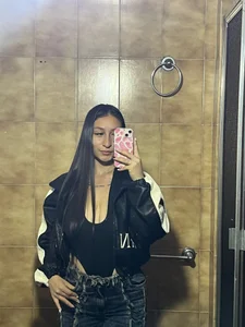 MaddyCarter Public Pic 4