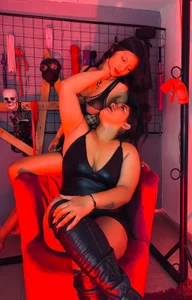 Atenea_Meduza_BDSM Mistress and Slave😈🔥 Pic 2