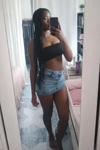 nahomyyyyy Me Pic 4