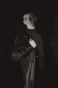 JacksonOlsenn: Black and white ! 😏 ( фото)