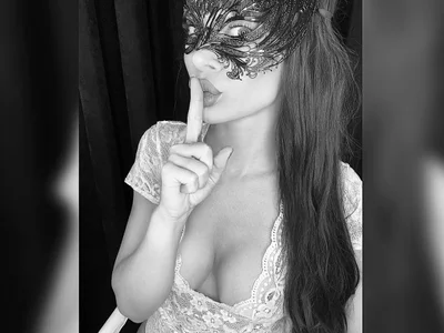 GlamourRosie Public Pic