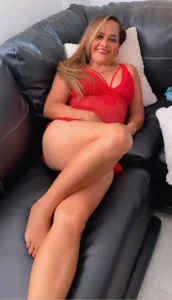 veronica_moon8 Public Pic 4