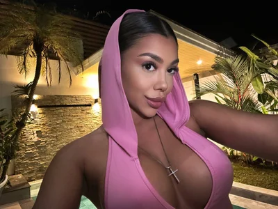 NatyDesiree Vacation in Thailand зображення 8