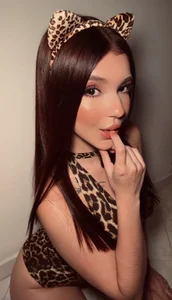 JessicaMason The kitten that came to devour you tonight 🔥 Pic 3