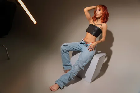 kathlyn_69 How do you like denim? Pic 2