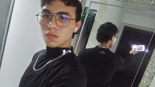 Public de Ethan_Weest  6 Imagens