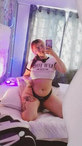 LilMoon_ White Lil  5টি ছবি