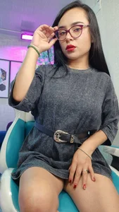 Tiara_R_ me💗  2টি ছবি
