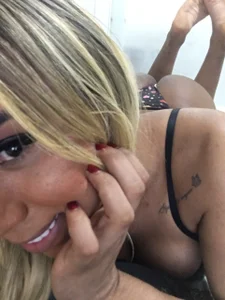 Jullyana1701 Public Billede 7