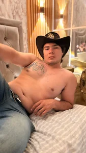Milo_scorpio Your Cowboy Sexy 🤠🥵 Foto 4