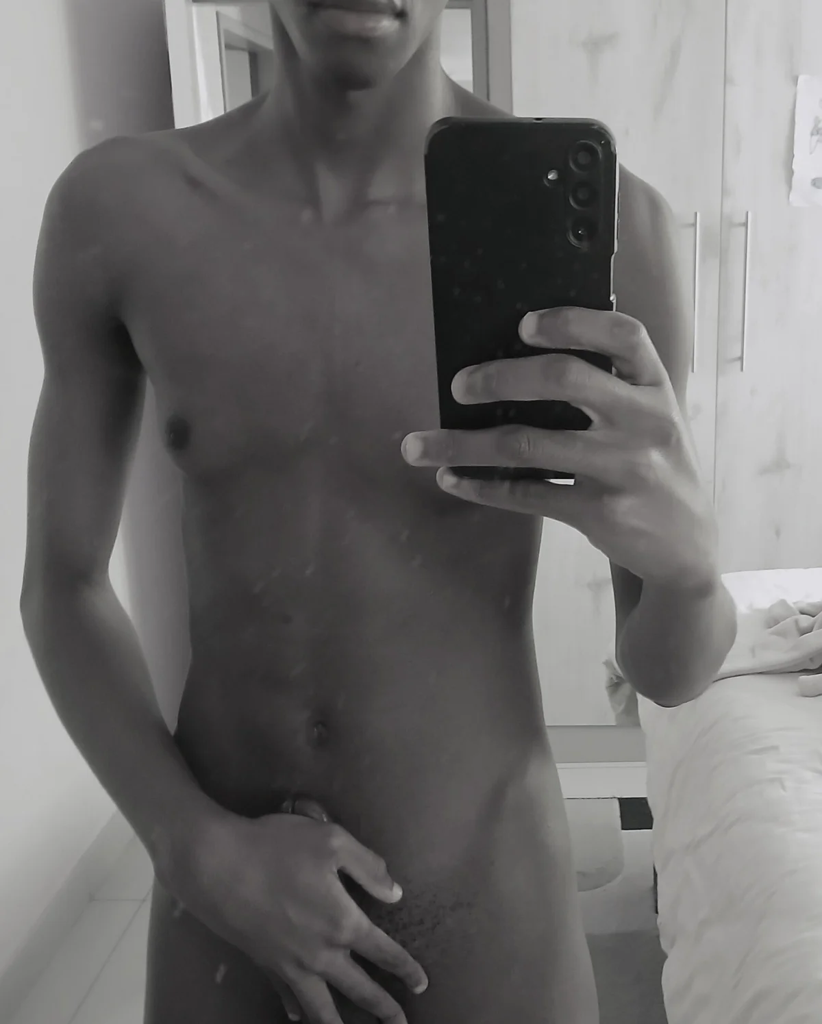 theyhatelustin 님의 트렌드 중인 사진  9183개